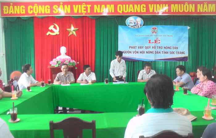 Thạnh Trị: Phát vay Quỹ Hỗ trợ nông dân